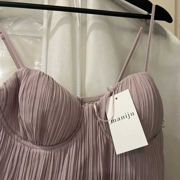 VICI Lavender pleated dress size L - Picture 4 of 5